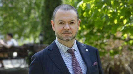 Ректор ТГУ Михаил Криштал принимает поздравления